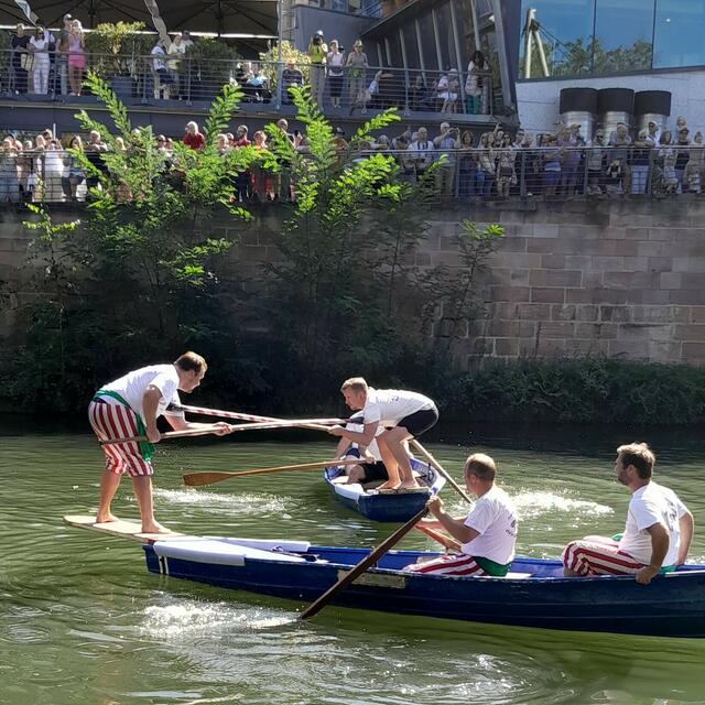 Fischerstechen: Im Rahmen des 52. Nürnberger Altstadtfestes findet am Samstag, 14. September, das beliebte „Fischerstechen auf der Pegnitz“ statt.  | Foto: Altstadtfest Nürnberg e.V.