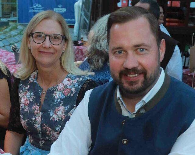 Bezirksrätin Jenny Baier und MdL Jochen Kohler (beide CSU). | Foto: Udo Dreier