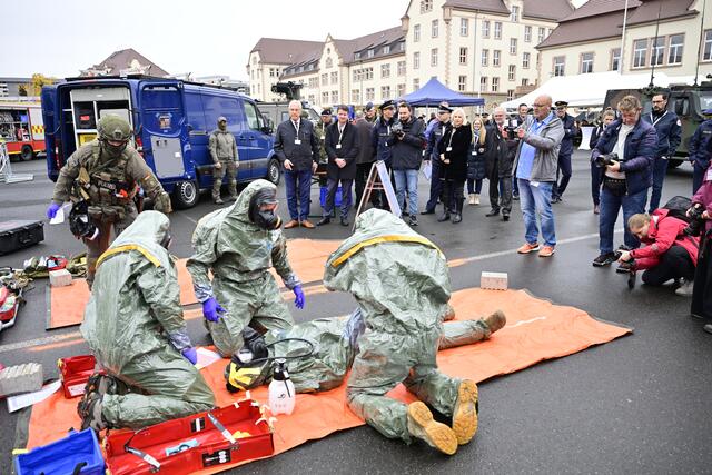 Im Mittelpunkt stand eine Gefahrenlage durch chemische, biologische, radiologische oder nukleare Substanzen (sogenannte 'CBRN-Gefahrenlage'). | Foto: Matthias Merz/Bayerisches Innenministerium