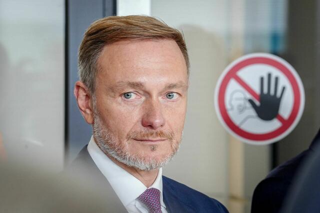 Finanzminister Lindner (FDP) entlassen.  | Foto: Kay Nietfeld/dpa