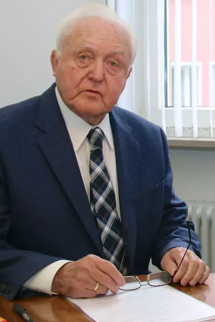 Bereits 1956 wählten ihn die Nürnbergerinnen und Nürnberger in den Stadtrat.  | Foto: oh/Freud