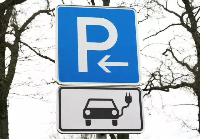 (Symbolbild) | Foto: © Julian Stratenschulte/dpa