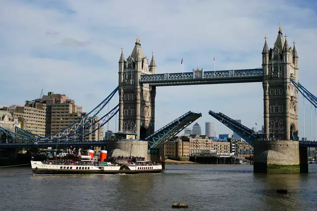 Die britische Hauptstadt London ist bei deutschen Urlauberinnen und Urlaubern sehr beliebt. | Foto: Victoria Jones/PA Wire/dpa
