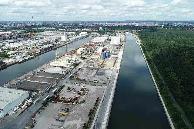 bayernhafen Nürnberg von oben. Quelle  | Foto: bayernhafen/Michael Ziegler