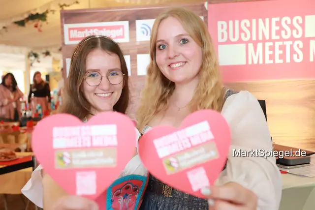 Foto: Jürgen Friedrich. Alle Bilder vom fünften "Business meets Media" in der Metropolregion, diesmal bei "Gigerlas" Lössel auf dem Nürnberger Frühlingsvolksfest.