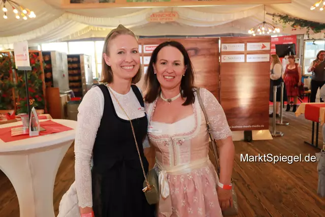 Foto: Jürgen Friedrich. Alle Bilder vom fünften "Business meets Media" in der Metropolregion, diesmal bei "Gigerlas" Lössel auf dem Nürnberger Frühlingsvolksfest.