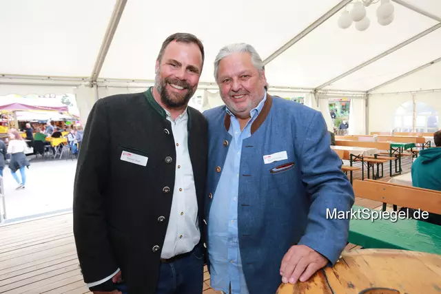Foto: Jürgen Friedrich. Alle Bilder vom fünften "Business meets Media" in der Metropolregion, diesmal bei "Gigerlas" Lössel auf dem Nürnberger Frühlingsvolksfest.