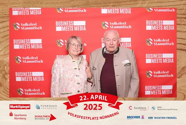 Foto: Jürgen Friedrich. Alle Bilder vom fünften "Business meets Media" in der Metropolregion, diesmal bei "Gigerlas" Lössel auf dem Nürnberger Frühlingsvolksfest.