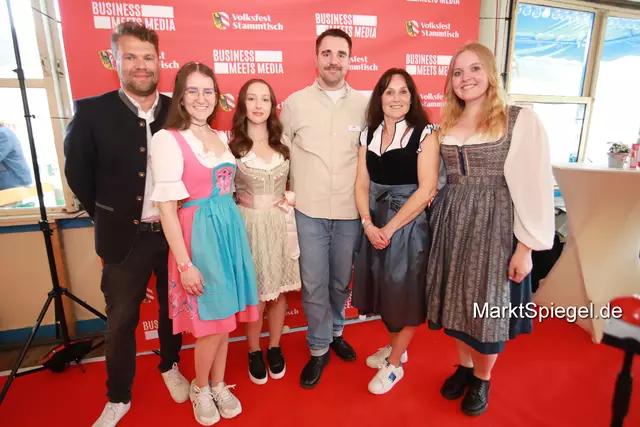 Foto: Jürgen Friedrich. Alle Bilder vom fünften "Business meets Media" in der Metropolregion, diesmal bei "Gigerlas" Lössel auf dem Nürnberger Frühlingsvolksfest.