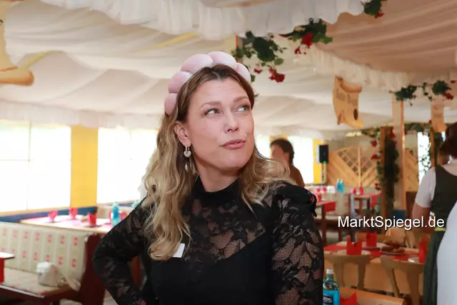 Foto: Jürgen Friedrich. Alle Bilder vom fünften "Business meets Media" in der Metropolregion, diesmal bei "Gigerlas" Lössel auf dem Nürnberger Frühlingsvolksfest.