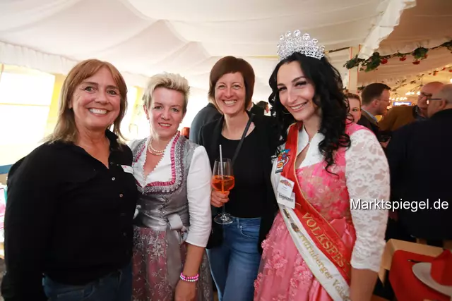 Foto: Jürgen Friedrich. Alle Bilder vom fünften "Business meets Media" in der Metropolregion, diesmal bei "Gigerlas" Lössel auf dem Nürnberger Frühlingsvolksfest.