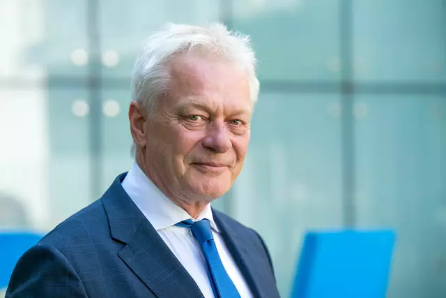 Der designierte Agrarminister Alois Rainer ist gegen eine Erhöhung der Mehrwertsteuer auf Fleisch. | Foto:  Peter Kneffel/dpa (Archivbild)