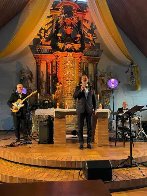 „Introitus Interruptus“: Das besondere Kirchenkonzert - von und mit Volker Heißmann. Am Sonntag, den 1. Juni, ab 17 Uhr in der Evangelischen St. Markus-Kirche in Nürnberg-Gibitzenhof, Frankenstraße 31. | Foto: Werner Sonst