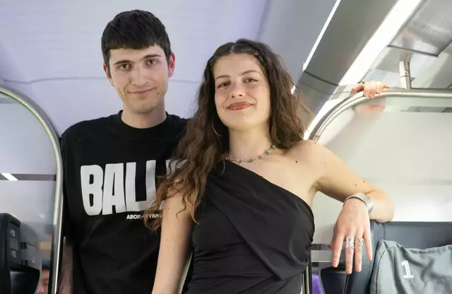 Zwei Österreicher für Deutschland: Abor und Tynna.

 | Foto: Boris Roessler/dpa