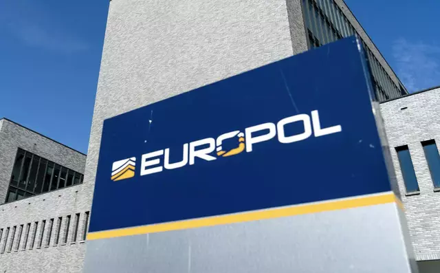 Das Gebäude der EU-Polizeibehörde Europol in Den Haag. | Foto: © Jerry Lampen/anp/dpa (Archivbild)