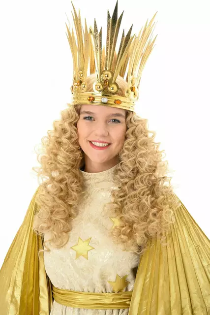 Nürnbergs Christkind Nelli Lunkenheimer (2023/2024) wird bei der Suche nach ihrer Nachfolgerin auch dabei sein.  | Foto: Christine Dierenbach / Stadt Nürnberg