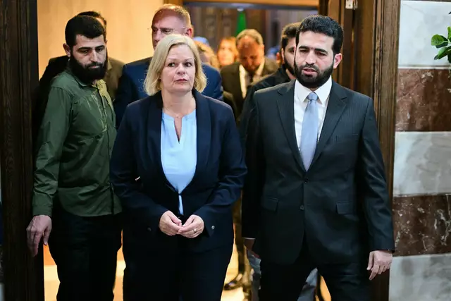 Kurz vor dem Ende ihrer Amtszeit reiste die geschäftsführende Bundesinnenministerin, Nancy Faeser (SPD), zu einem Gespräch nach Damaskus, bei dem es auch um Rückführungen ging. | Foto: Sebastian Gollnow/dpa (Archivfoto)