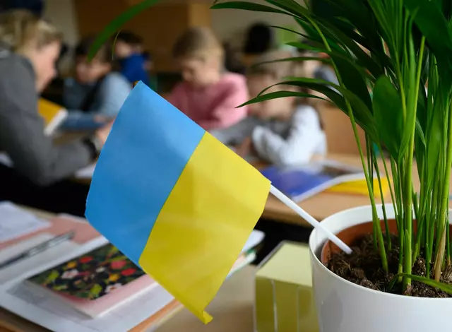 Laut EU-Kommission sind seit Beginn des russischen Angriffskrieges über 4,3 Millionen Menschen aus der Ukraine in die EU geflohen.  | Foto: Robert Michael/dpa