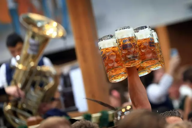 Der Prozess um die Marke Oktoberfest beginnt.  | Foto: Karl-Josef Hildenbrand/dpa