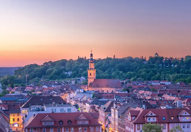 Blick auf Erlangen – Deuschlands sicherste Großstadt. | Foto: © schulzfoto/AdobeStock