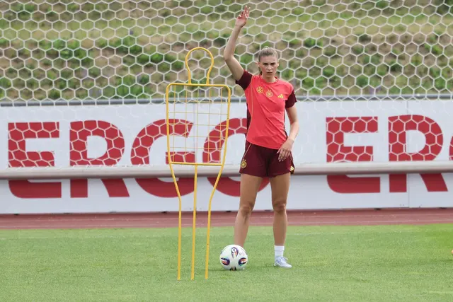 Jule Brand ist eine Weltklasse-Stürmerin im deutschen Team. | Foto: Daniel Löb/dpa