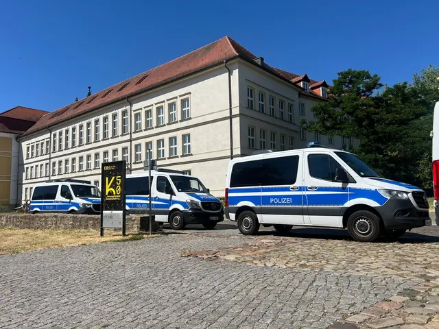 Die Staatsanwaltschaft ermittelt gegen drei Fraktionen im Landtag von Sachsen-Anhalt. | Foto: Christopher Kissmann/dpa