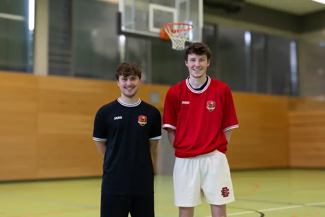 Die beiden Abteilungsleiter Tim Czerwenka (20) und Christopher Kienlein (21) | Foto: Mae Pergher