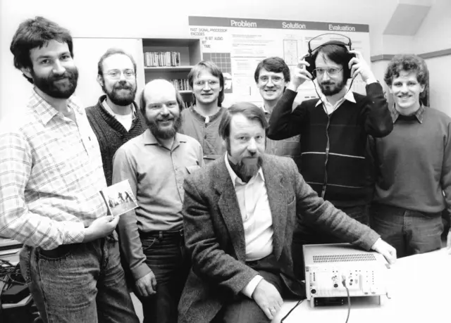 Das MP3-Team aus Erlangen (1987). | Foto: Kurt Fuchs/Fraunhofer IIS/dpa