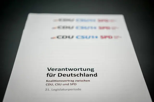 Wie sind die Vereinbarungen zum Paragrafen 218 zu interpretieren?  | Foto: Kay Nietfeld/dpa (Archivbild)