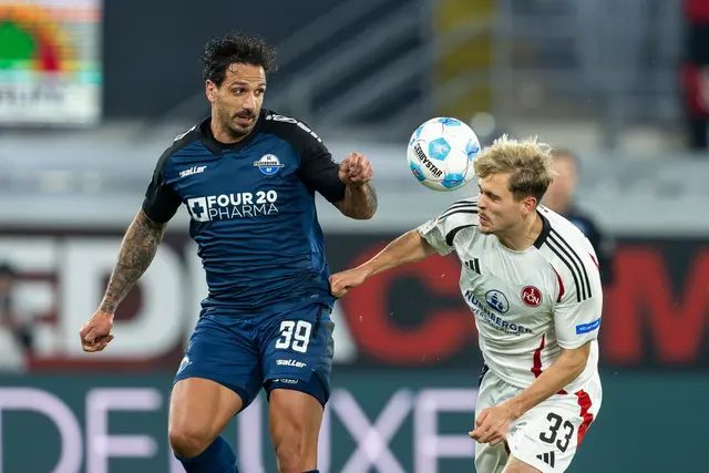 Nick Seidel (r) spielt in der neuen Saison für Regensburg. | Foto: David Inderlied/dpa