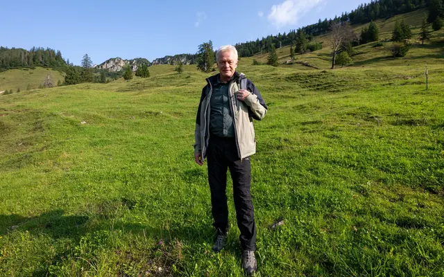 ie EU-Entwaldungsverordnung soll verhindern, dass Baumbestände in der EU und darüber hinaus für die Produktion von Lebensmitteln gerodet werden. Für Deutschland wünscht sich der zuständige Agrarminister Rainer aber einen ganz speziellen Status. | Foto: Peter Kneffel/dpa