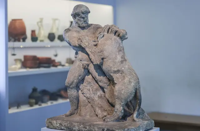 Die Römer rotteten die damals noch in Griechenland verbreiteten Löwen aus und dezimierten auch die Bestände in Nordafrika. | Foto: Oliver Berg/dpa