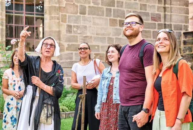 Kostümführung „Die Hugenottin“ in Erlangen. | Foto: © ETM / Florian Trykowski