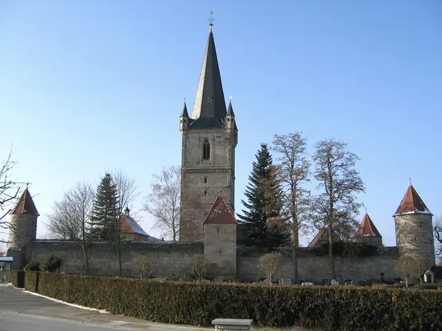 Beim Tag des offenen Denkmals gibt es Einblicke in „die Zierde des Seebachgrundes“ – Hannberg und seine Kirche. | Foto: © Dr. Manfred Welker