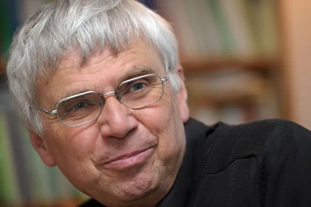 Der frühere Landesbischof Johannes Friedrich ist tot. (Archivbild) | Foto: picture alliance / dpa