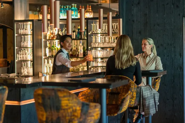 Bar mit vier Erlebniswelten. | Foto: Tanneck