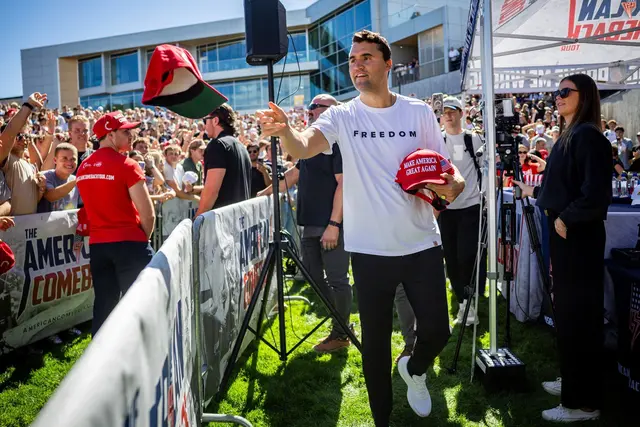 Charlie Kirk wurde erschossen - ein Tatverdächtiger ist mit hoher Wahrscheinlichkeit gefasst, sagt Trump.  | Foto: Tess Crowley/The Deseret News/AP/dpa