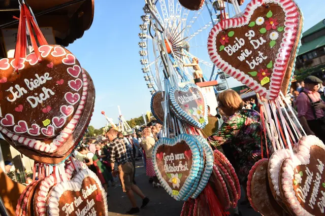 Für den Start in die Wiesn ist bestes Wetter vorhergesagt. (Archivbild)
 | Foto: picture alliance / dpa