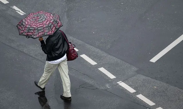 Mit Dauerregen in Teilen Deutschlands beginnt der Herbst. | Foto: (Archivbild)Boris Roessler/dpa