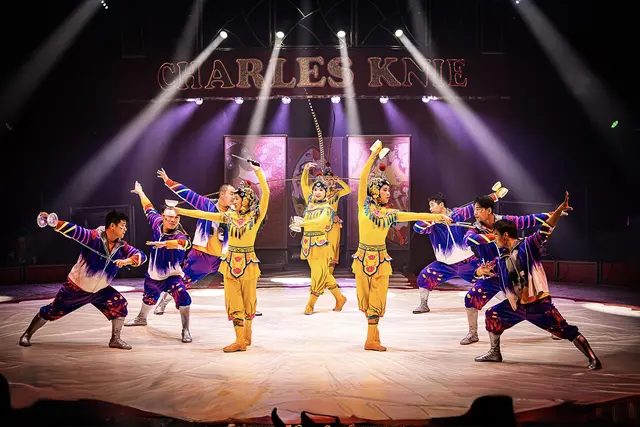 Foto: Zirkus CHARLES KNIE. Vom 15. bis 26. Oktober auf dem Volksfestplatz am Dutzendteich.