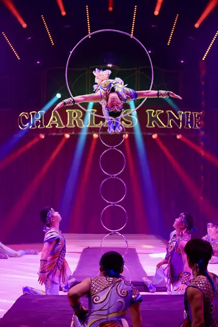 Foto: Zirkus CHARLES KNIE. Vom 15. bis 26. Oktober auf dem Volksfestplatz am Dutzendteich.