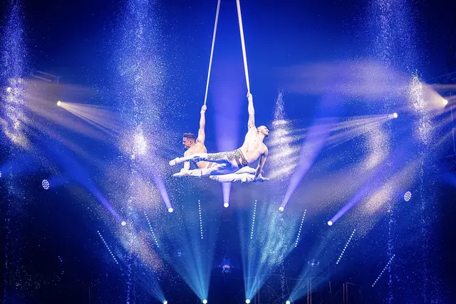 Foto: Zirkus CHARLES KNIE. Vom 15. bis 26. Oktober auf dem Volksfestplatz am Dutzendteich.