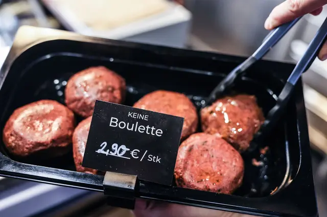 Wirtschaftsvertreter warnen vor möglichen Schäden für Unternehmen. | Foto: Oliver Berg/dpa (Symbolbild)