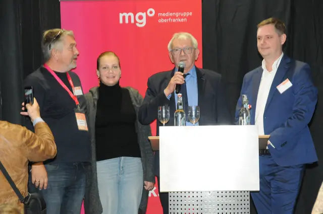 vlnr. Steffen Marx, GF Messeteam Bamberg, Alina Marx, Messeteam Bamberg, Landrat Johann Kalb und 2ter Bürgermeister der Stadt Bamberg Jonas Glüsenkamp.