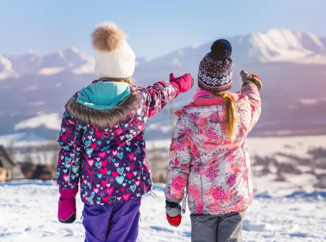 So sind Eltern auf der sicheren Seite: Mit diesem Foto kann niemand etwas Unerlaubtes anstellen. | Foto: Maksym-stock.adobe.com (Symbolbild)
