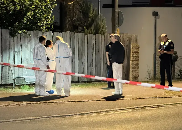 Der Jugendliche starb noch vor Ort an seiner Stichverletzung. (Archivbild) | Foto: Goppelt/Vifogra /dpa
