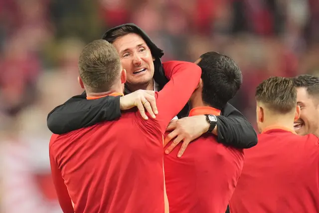 Schöne Betzenberg-Erinnerungen: Im April siegte Miroslav Klose (M) mit dem 1. FC Nürnberg in Kaiserslautern. (Archivbild) | Foto: Thomas Frey/dpa