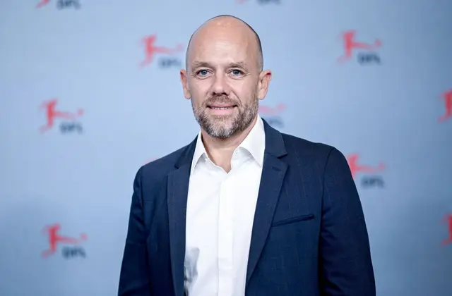 Holger Schwiewagner verkündete für die SpVgg Greuther Fürth ein Minus von 4,7 Millionen Euro. | Foto: Britta Pedersen/dpa