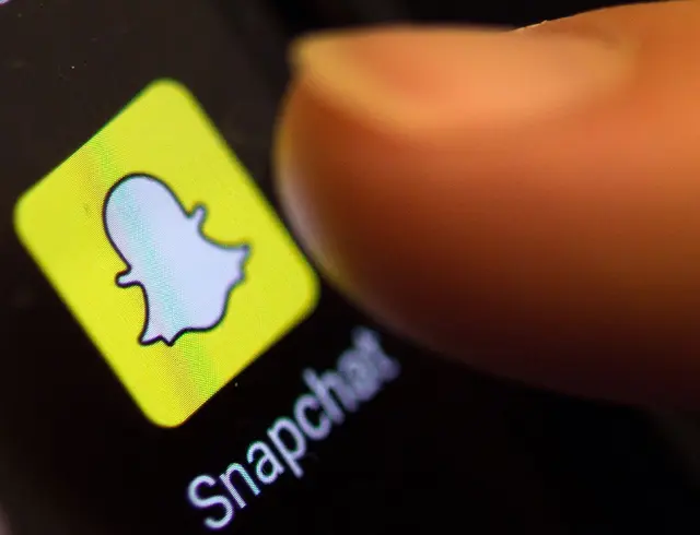 Snapchat plant, die Vorgaben der Regierung ab dieser Woche umzusetzen. | Foto:  Patrick Seeger/dpa (Symbolbild)