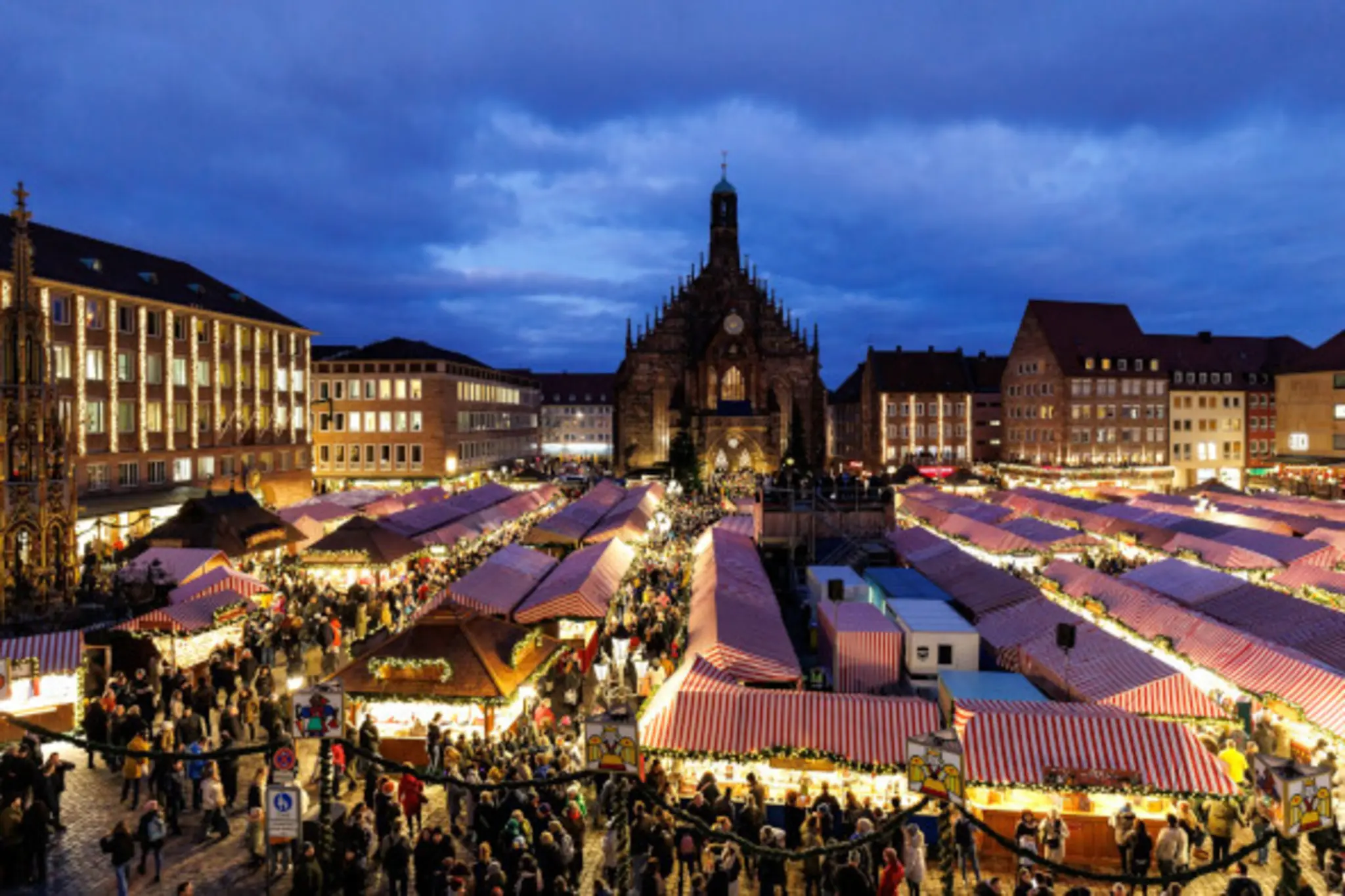 17.30 Uhr geht's los: Christkind spricht heute den Prolog - Nürnberg